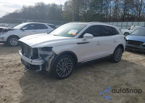 2019 Lincoln Nautilus Reserve z USA, uszkodzony, nr VIN 2LMPJ6L91KBL57133